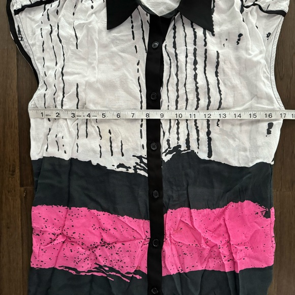 Picadilly Button Up Sleeveless Top - Picture 9 of 9